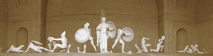 Vista Panorámica del frontón Oeste del templo de Aphaia en Aegina, Glyptothek,Munich.