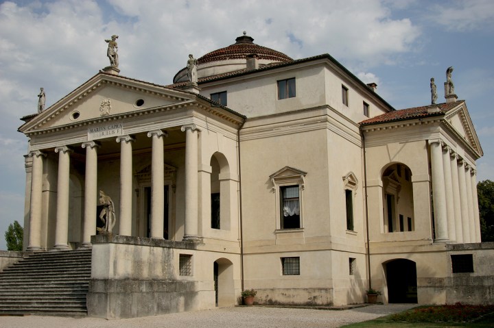 01-Villa-Rotonda-Palladio