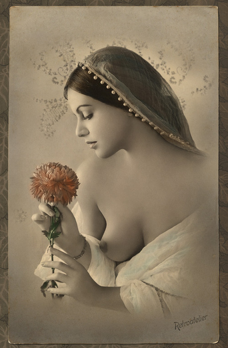 19074714_1204137321_Profile__1910s_by_Retroatelier