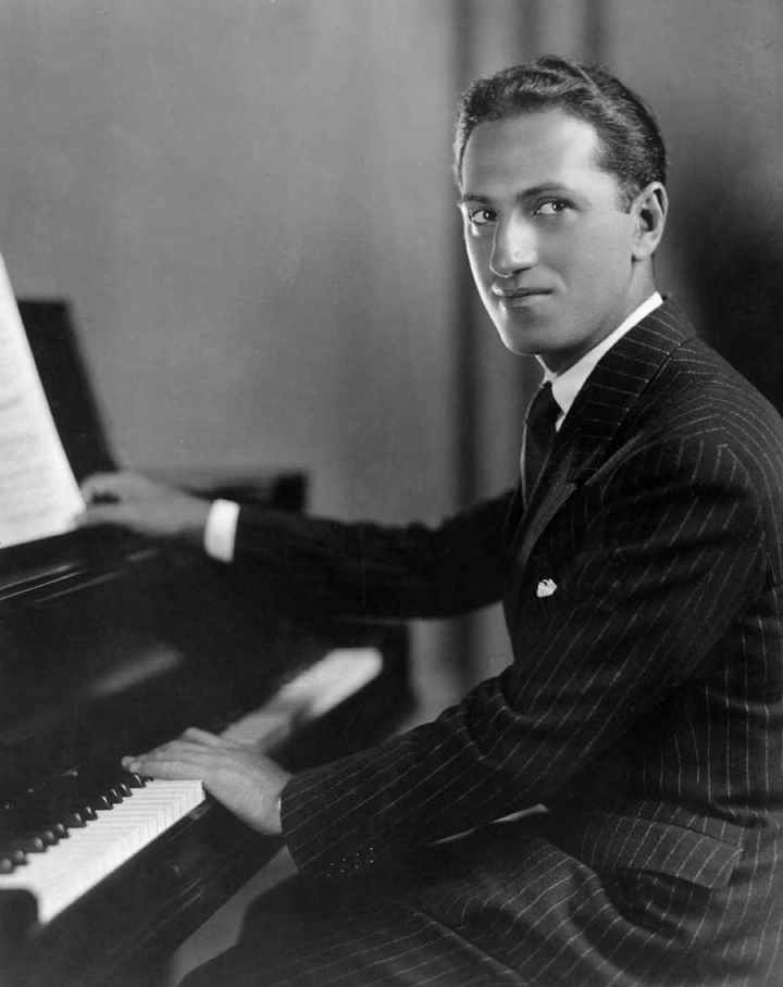 GEORGE GERSHWIN, 26 de septiembre de 1898 Brooklyn, Nueva York, Nueva York, Estados Unidos de América, 11 de julio de 1937 (38 años) Beverly Hills, California,Estados Unidos de América