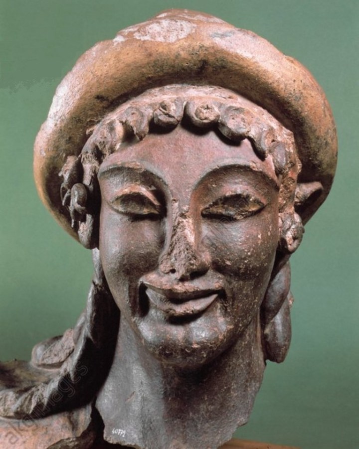Cabeza de Hermes, Terracota en Portonaccio. (Museo Nacional Etrusco de Villa Giulia, Roma)