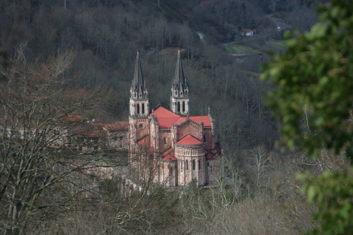 Basílica_de_Covadonga_(4)