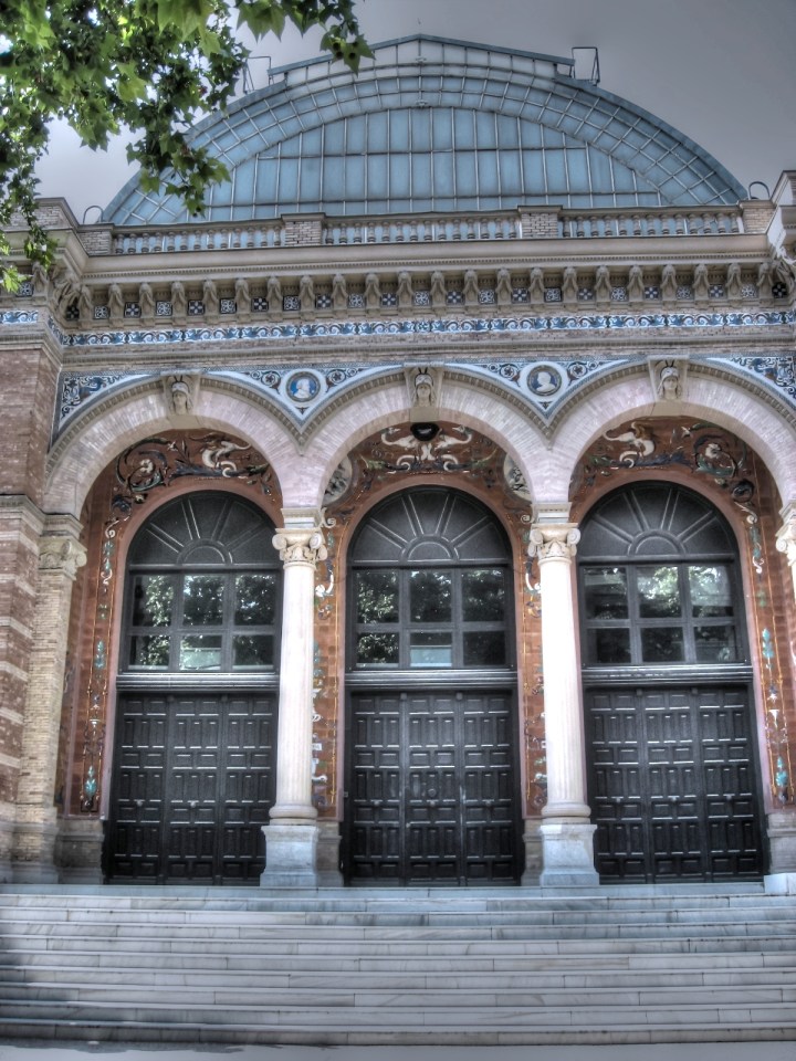Buen_Retiro_Park_15_tonemapped