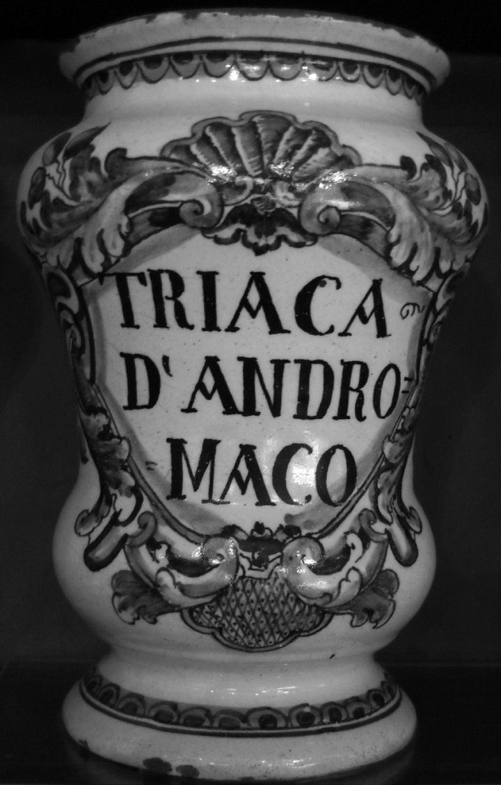 Figure-52-Ceramic-vase-for-Triaca-d_39_Andromaco-F