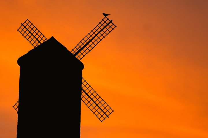 windmill-2199483_12801-1024x680